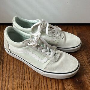 VANS Ward Suede Canvas Billowing Sail (Light Mint Green) Size 9.5 Womens